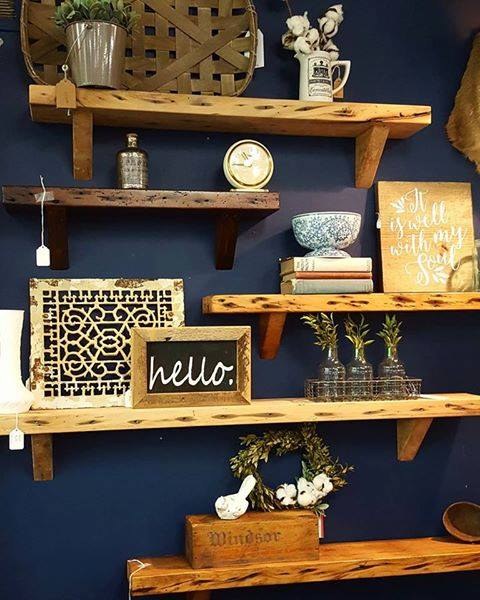 DIY Wooden Sign Painting DIY Wooden Sign Painting
